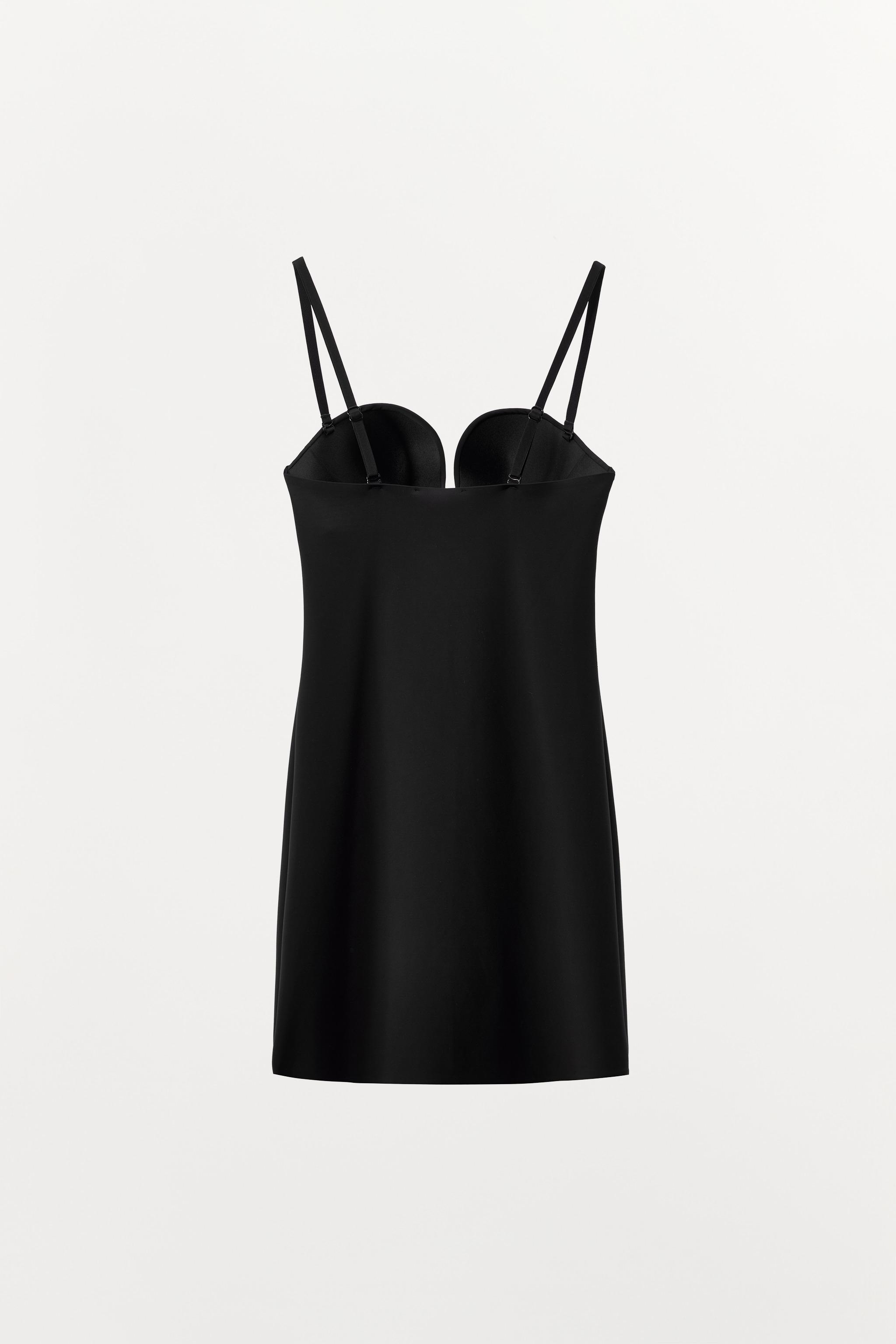 ROBE COURTE AVEC BODY SHAPE EN POLYAMIDE